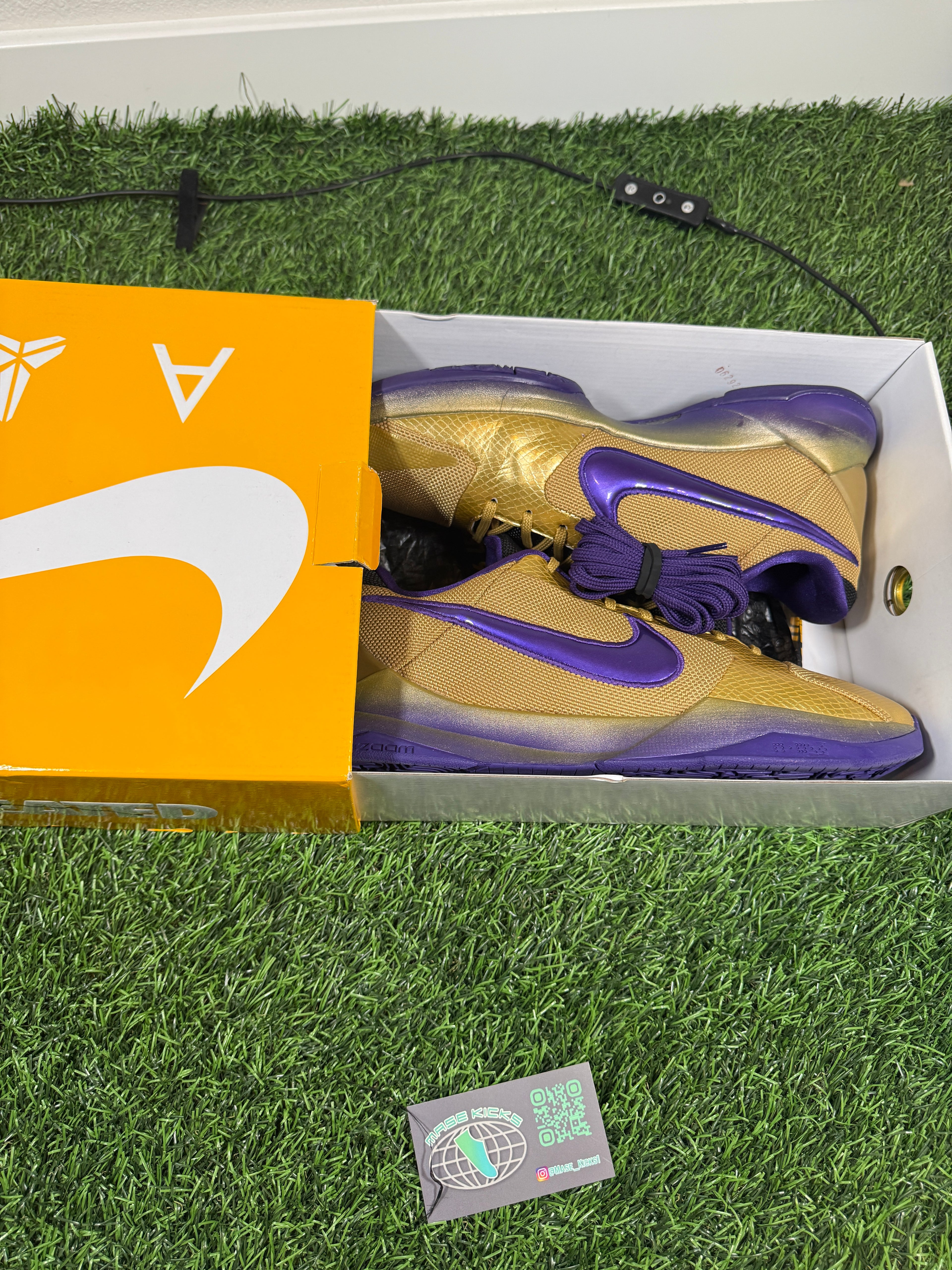 Kobe 5 “Undefeated” (Size 11)-Mase Kicks