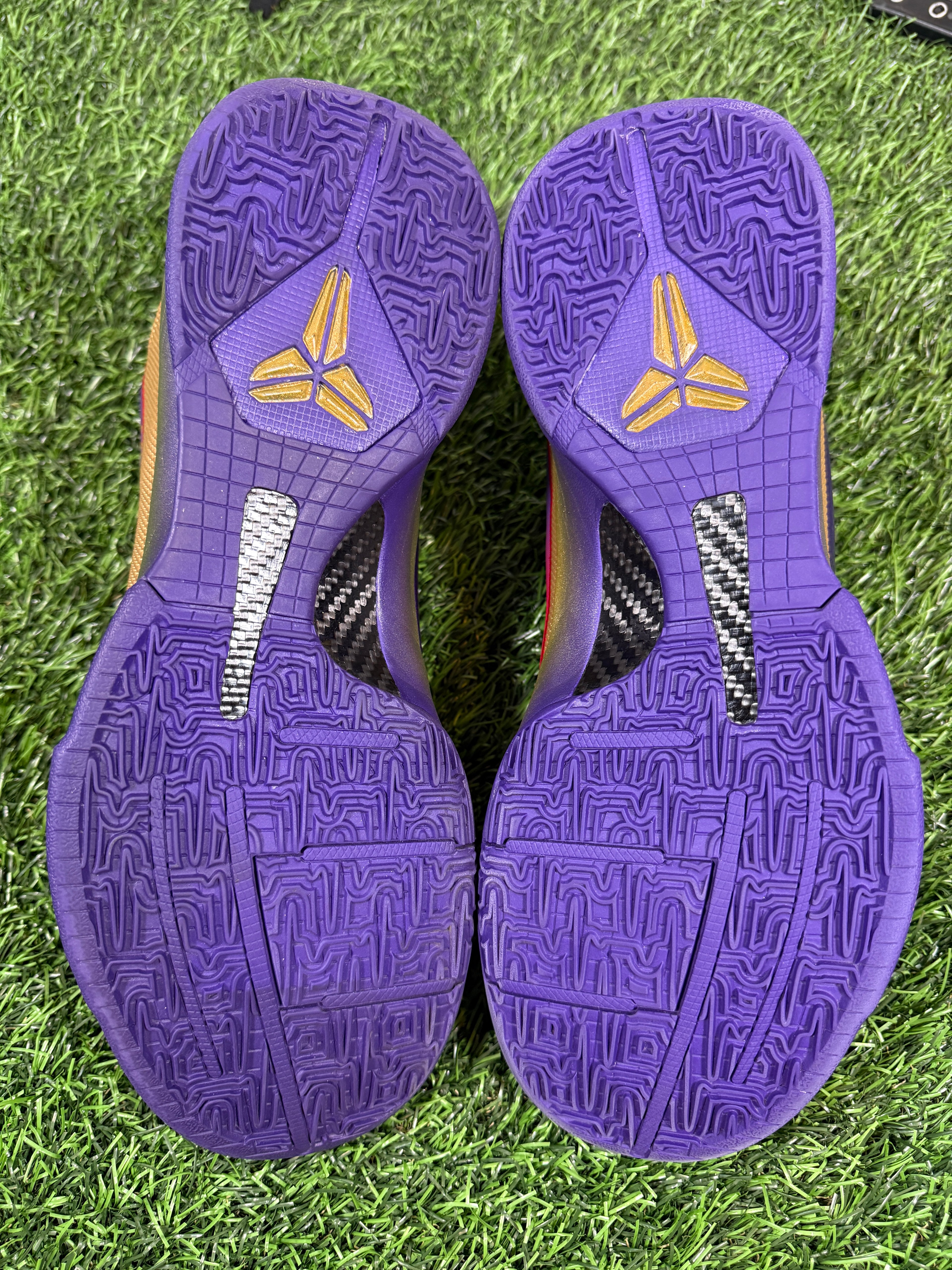 Kobe 5 “Undefeated” (Size 11)-Mase Kicks