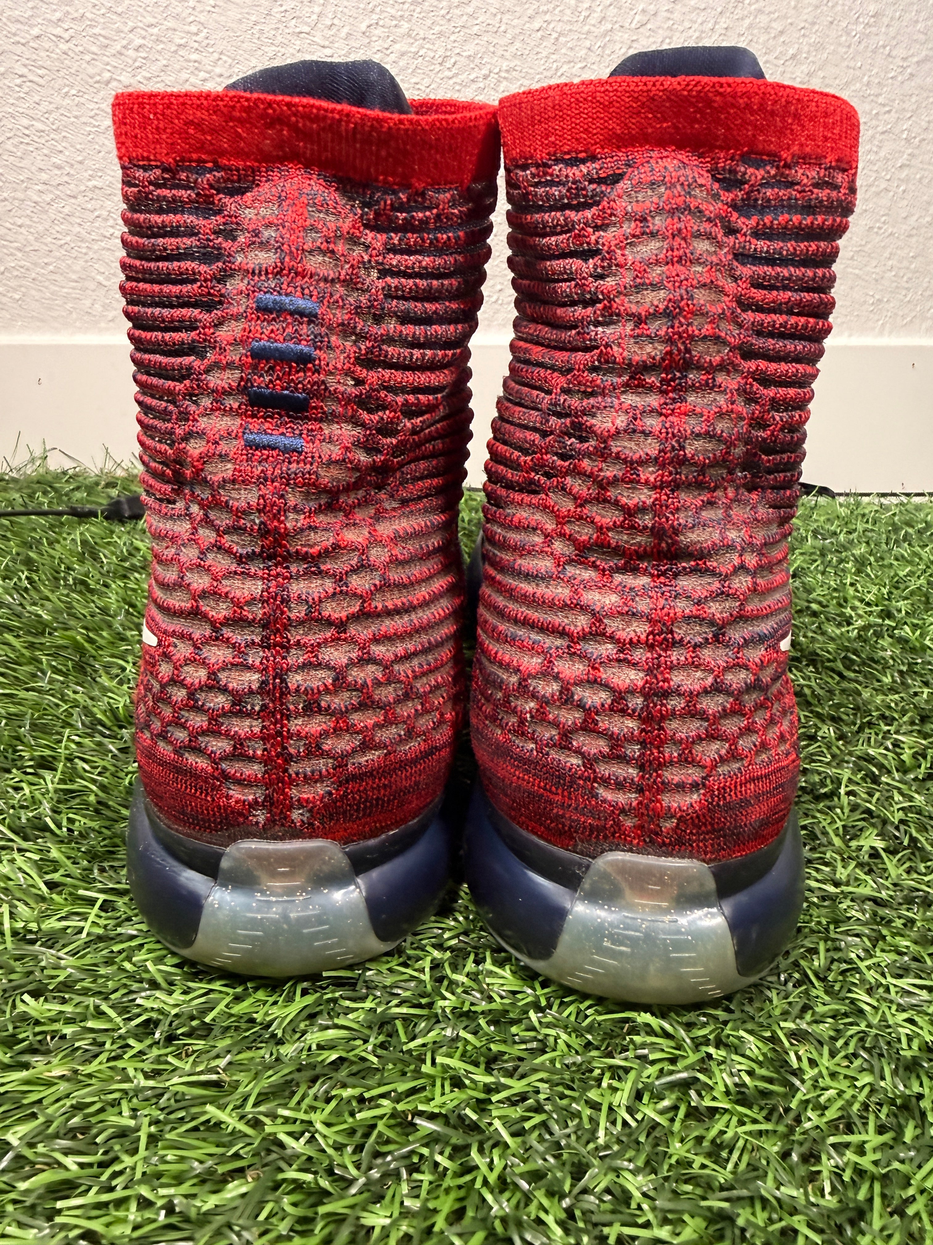 Kobe 10 Elite “USA” (Size 14)