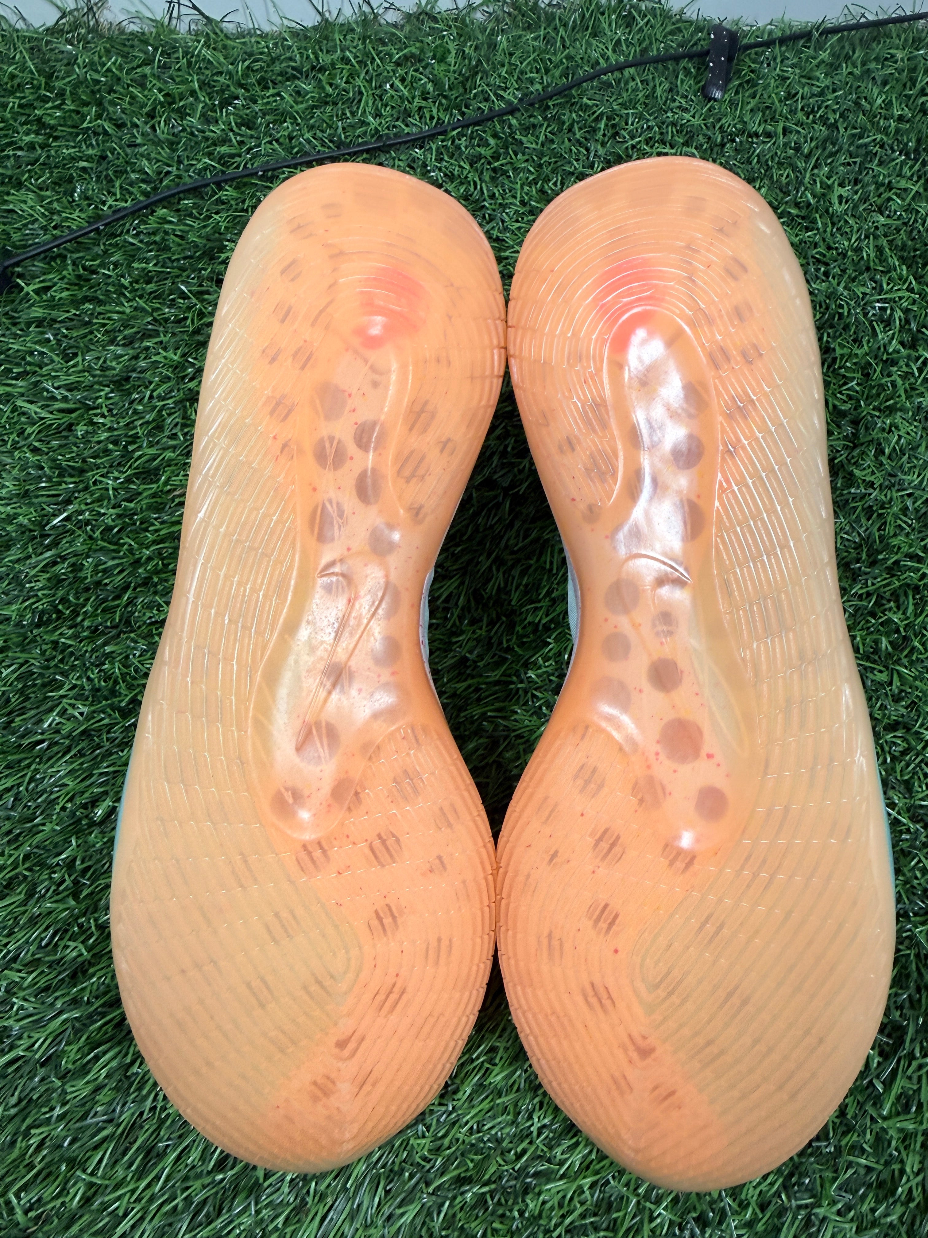 KD 12 “Peach Jam” (Size 15)