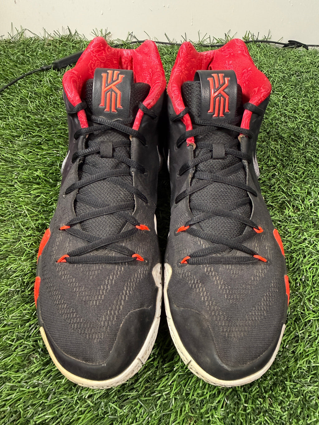 Kyrie 4 “Think 16” (Size 14)