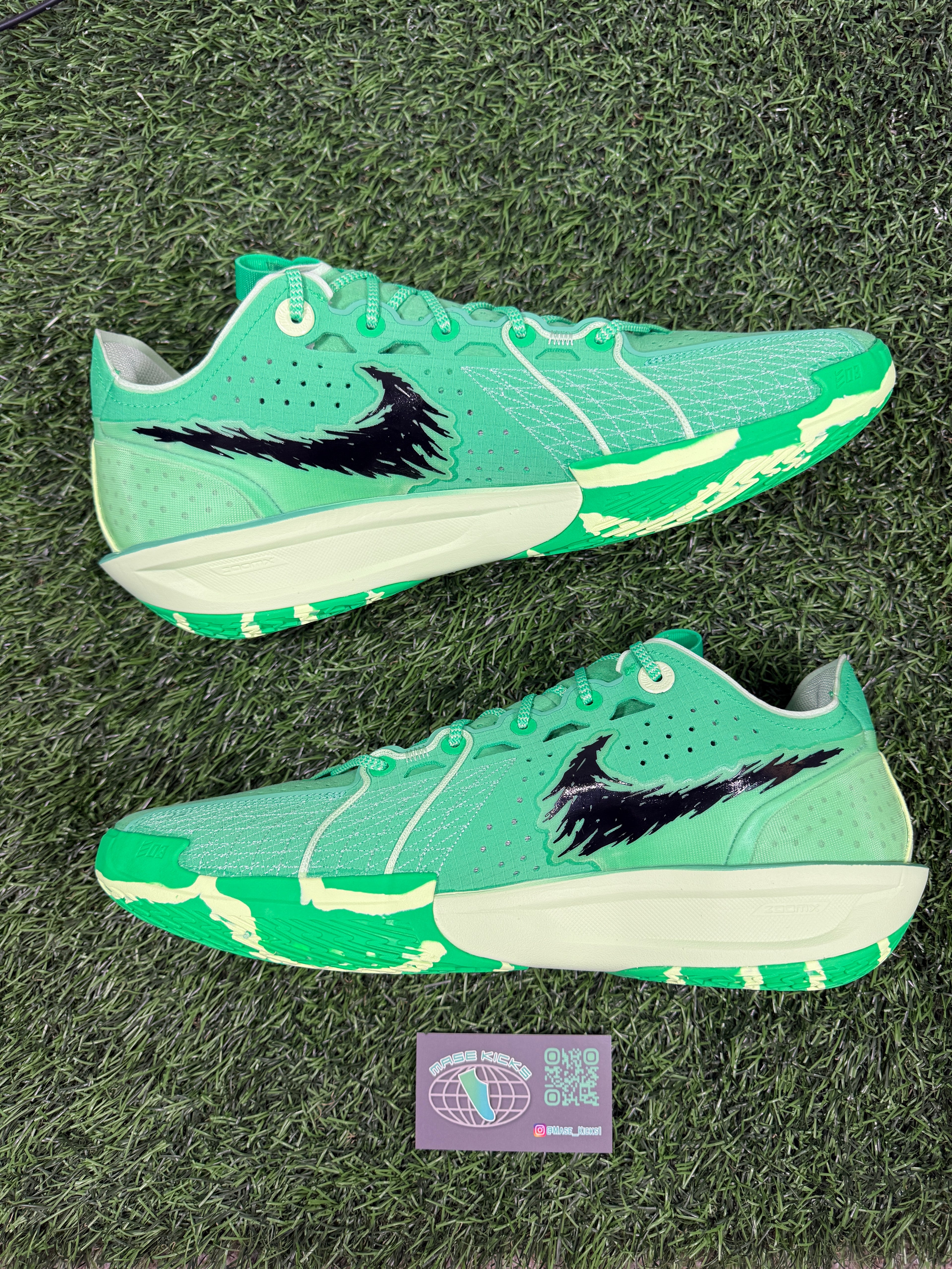 GT Cut 3 “EYBL” (Size 14)
