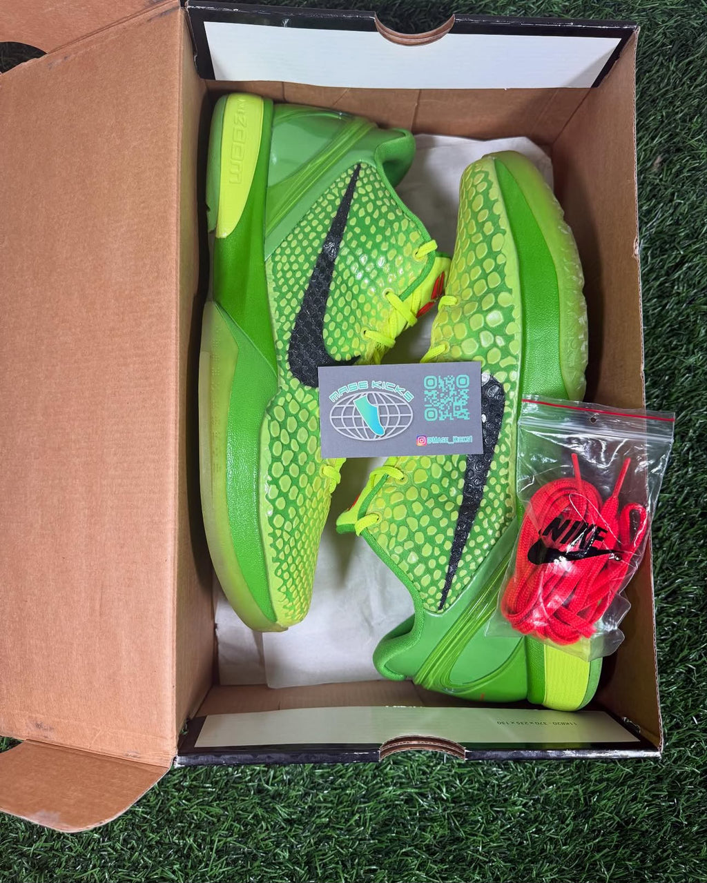 Kobe 6 OG “Grinch” (Size 13)