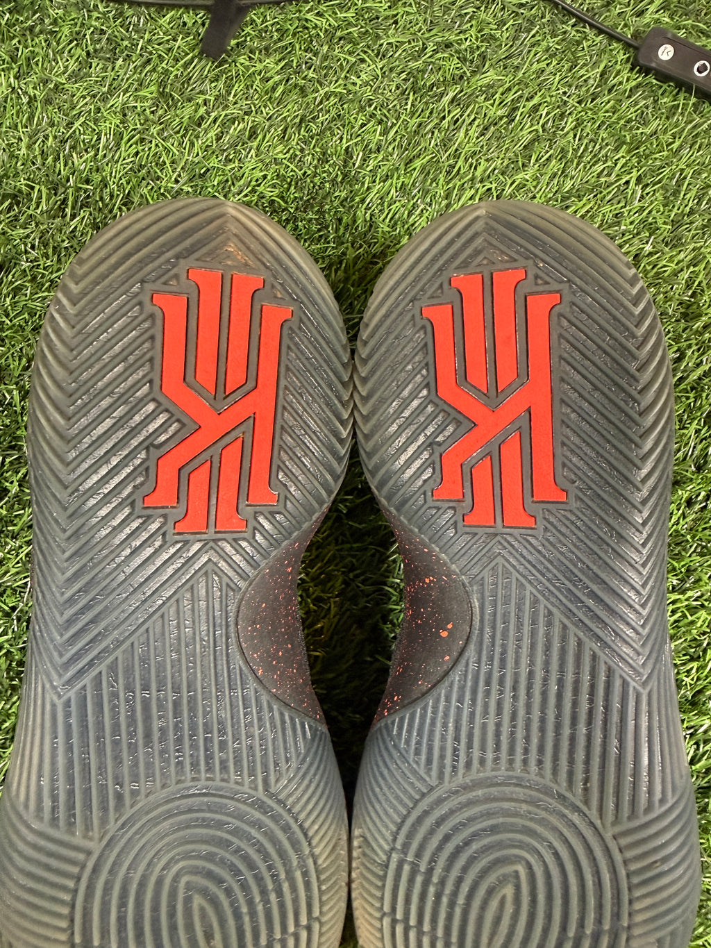 Kyrie 2 “Wolf Pack” (Size 13)-Mase Kicks