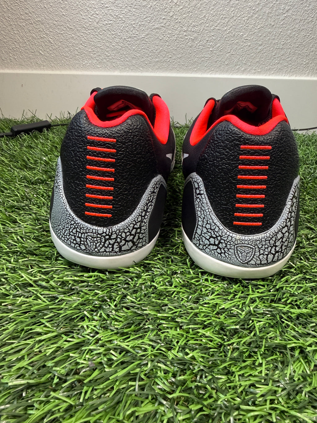 Kobe 9 “Laser Crimson” (Size 13)