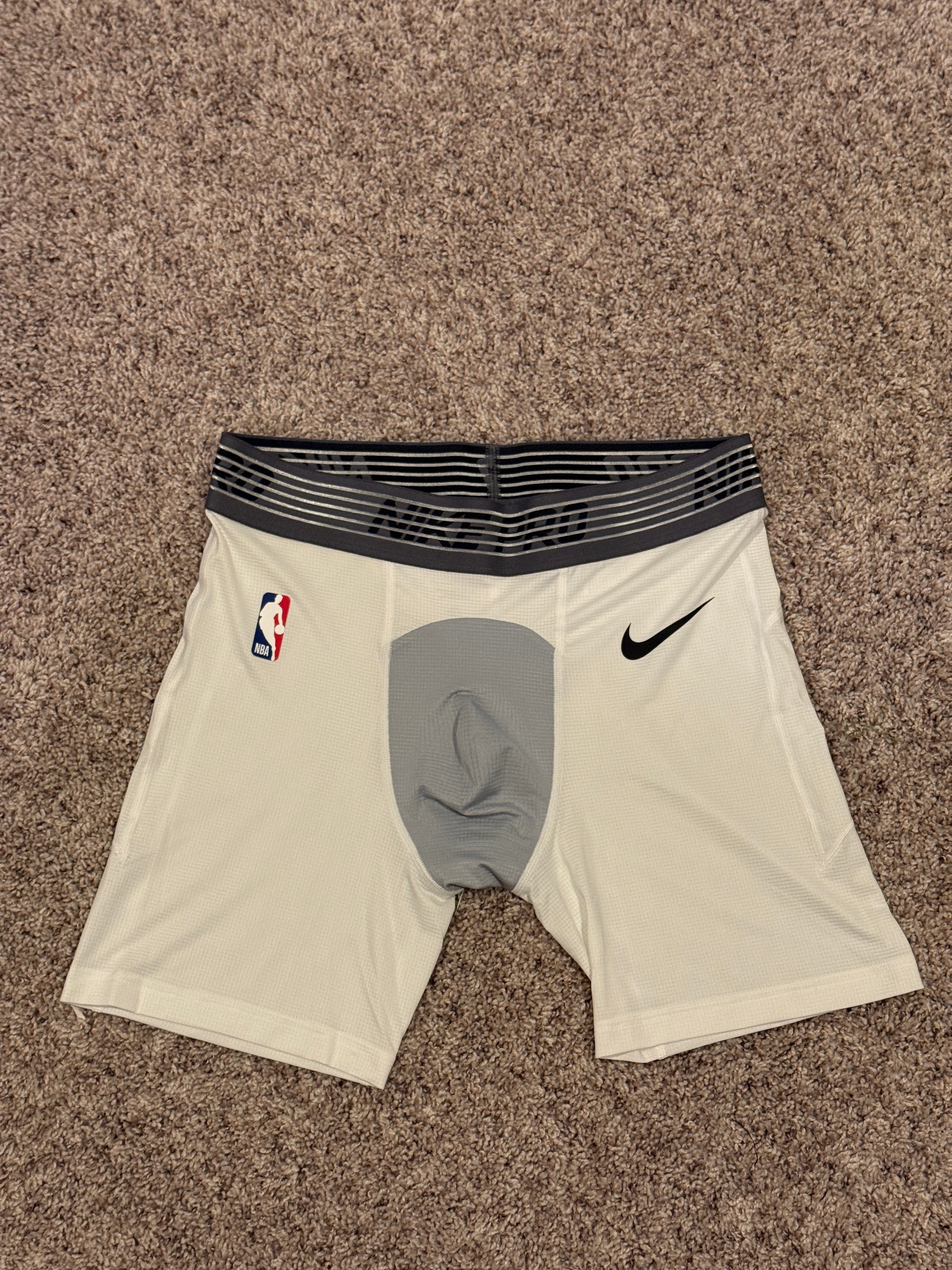 NBA Compression Shorts (Large)-Mase Kicks