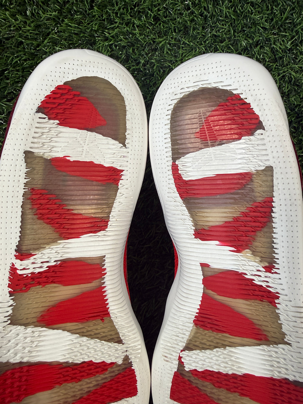 Kobe 11 “Red Horse” (Size 14)