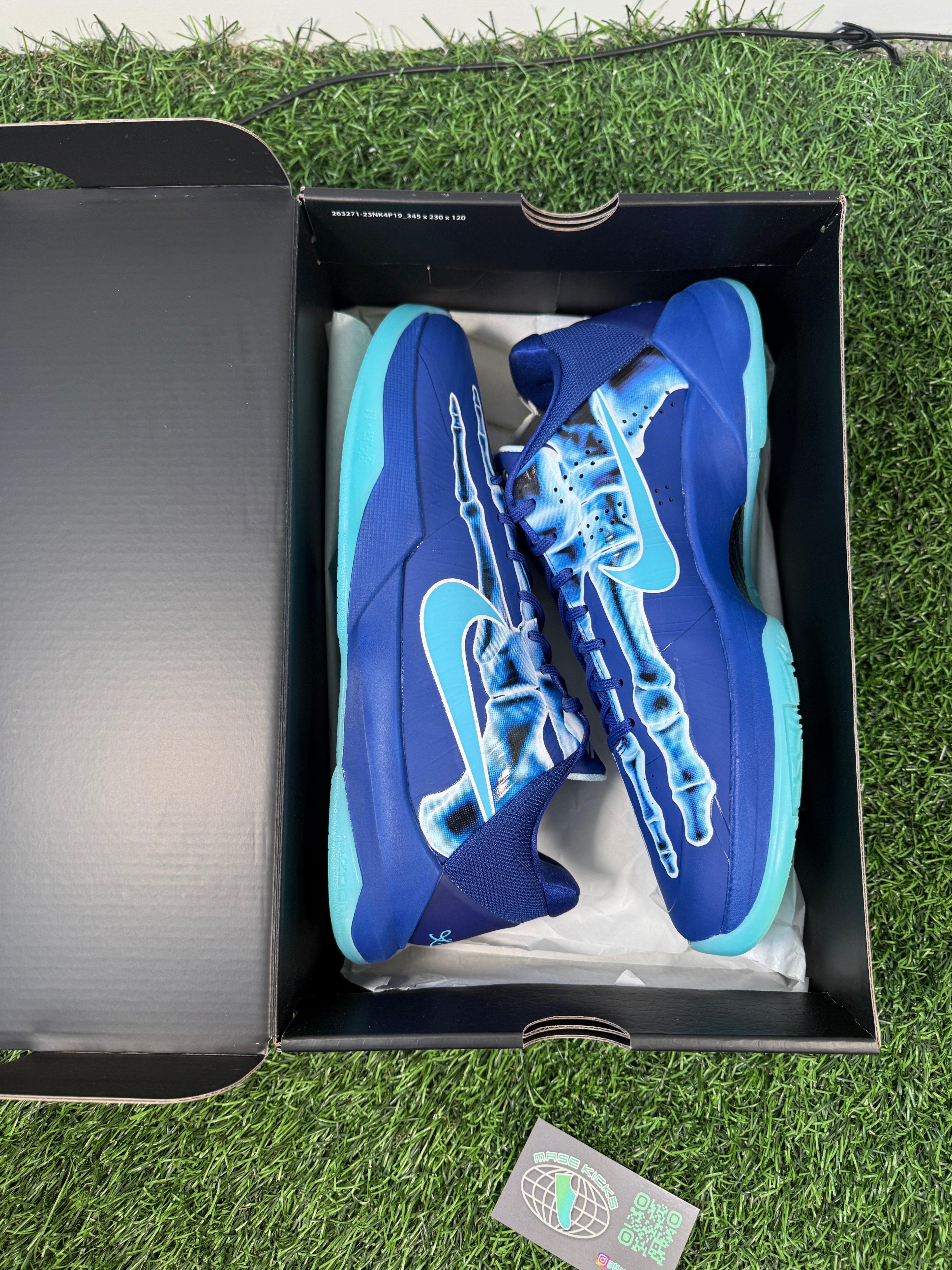 Kobe 5 “X-Ray” (Size 11)