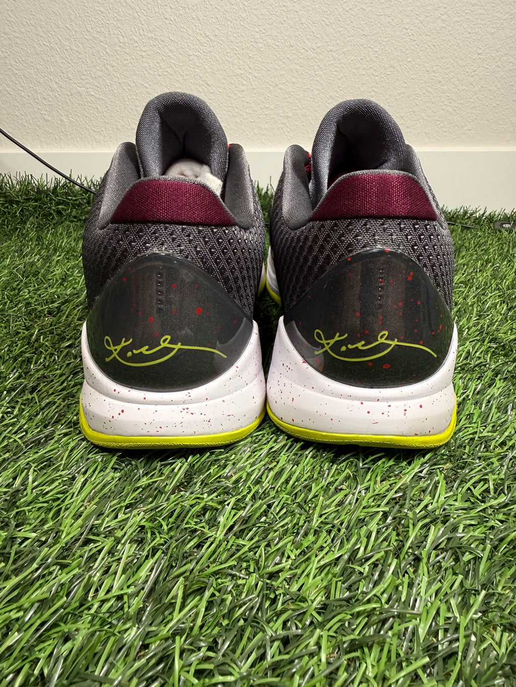 Kobe 5 “Chaos” (Size 10)-Mase Kicks