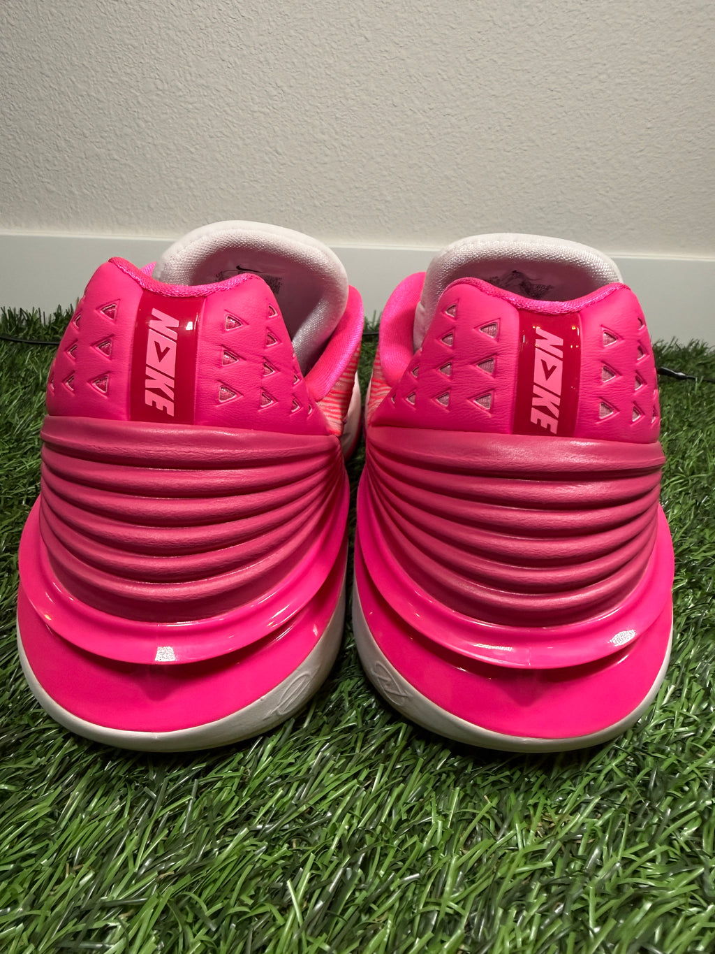 GT Cut 2 “Hyper Pink” (Size 15)-Mase Kicks