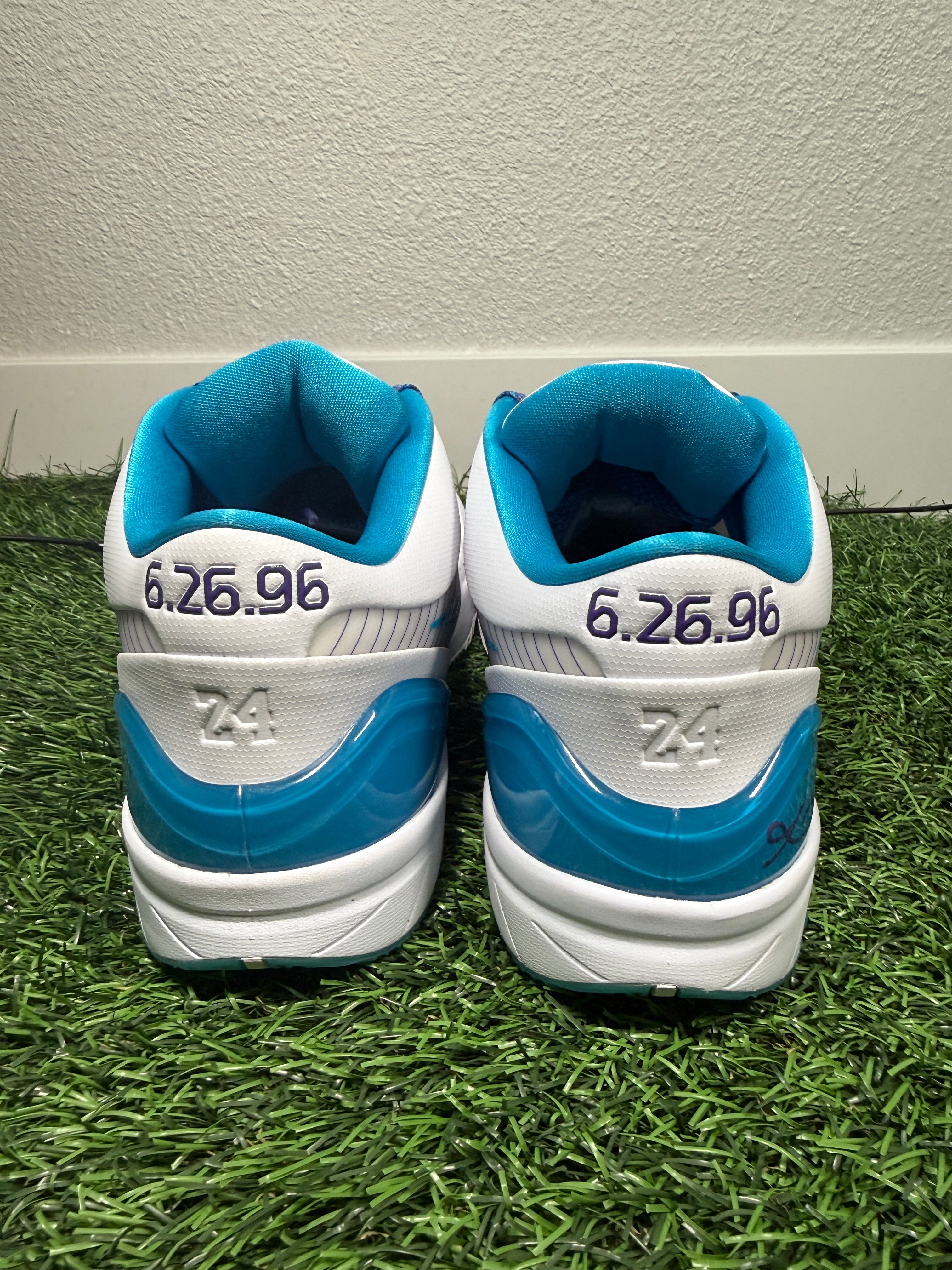 Kobe 4 “Draft Day” (Size 14)