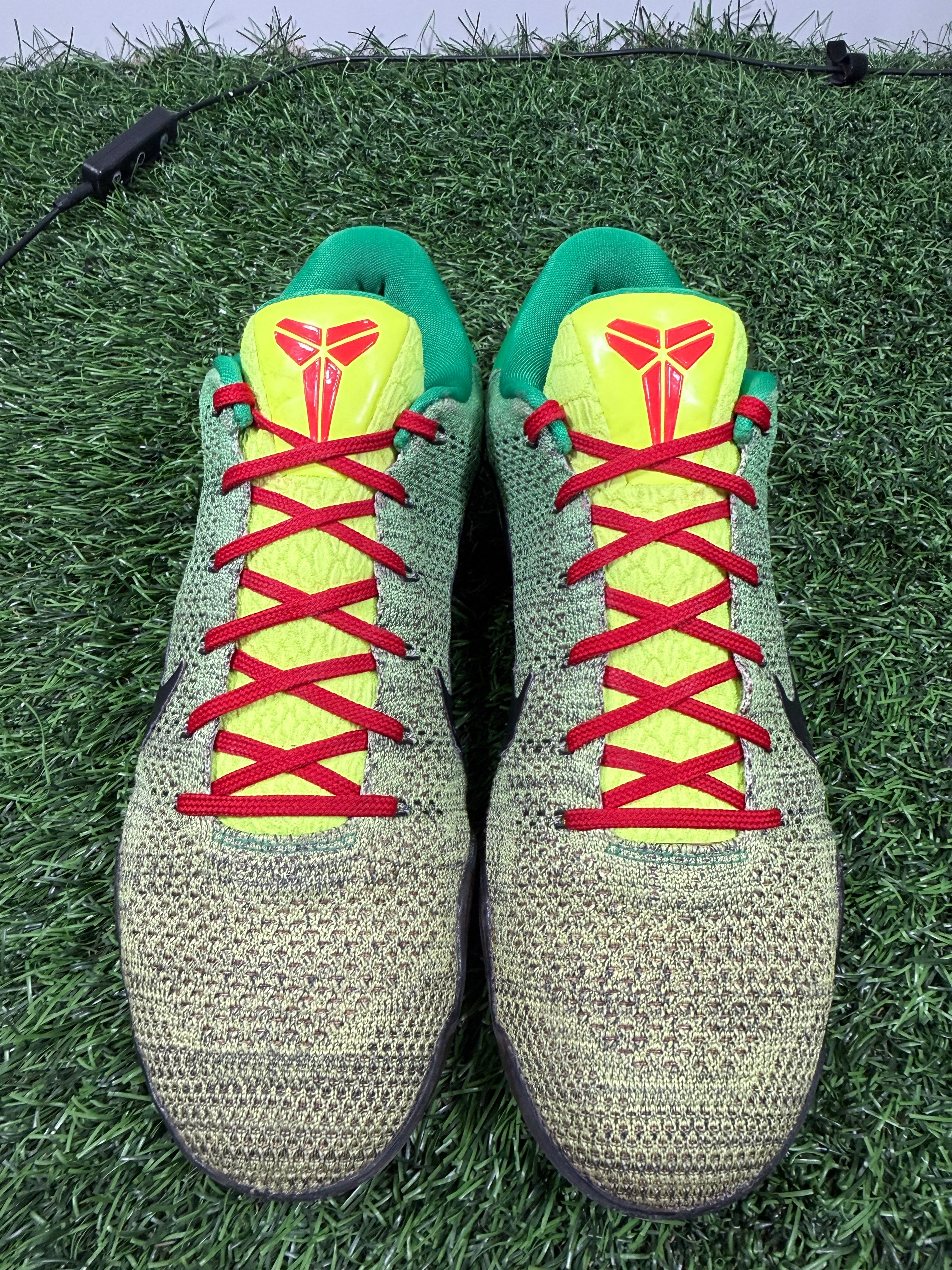 Kobe 11 ID “Grinch” (Size 11.5)