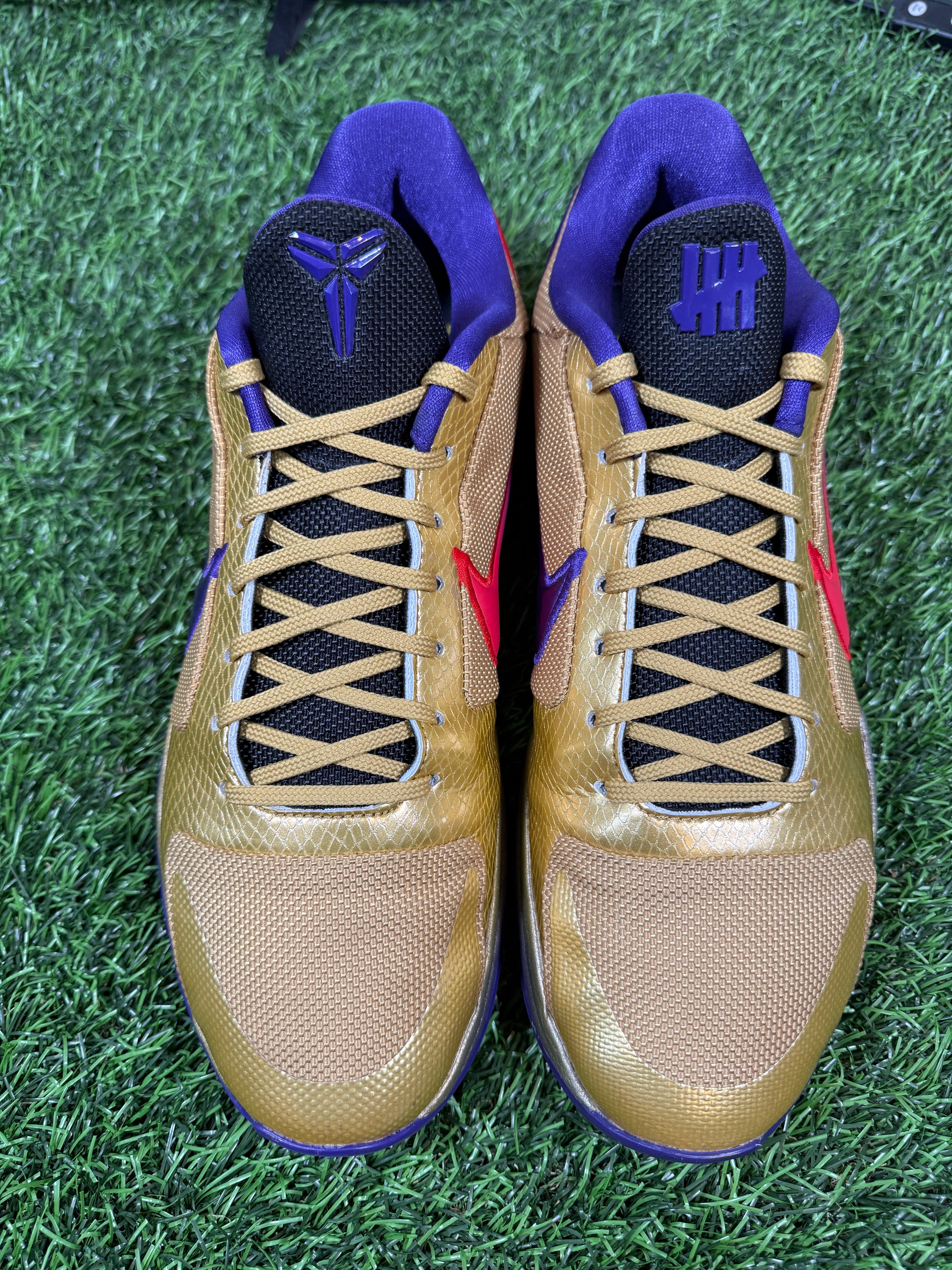 Kobe 5 “Undefeated” (Size 11)-Mase Kicks